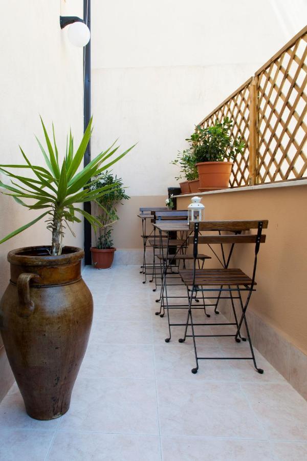 פלרמו Apartment Domus Schiavuzzo מראה חיצוני תמונה